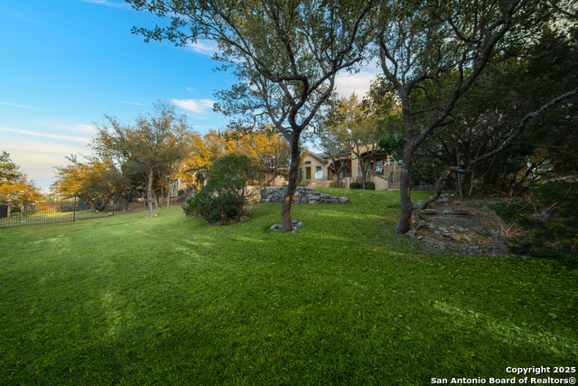 Listing photo id 44 for 8639 Terra Dale