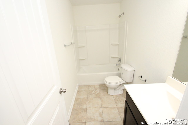Image 25 of 32 For 14622 Achilles Dr