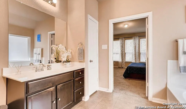 Image 15 of 24 For 7639 Mission Ledge