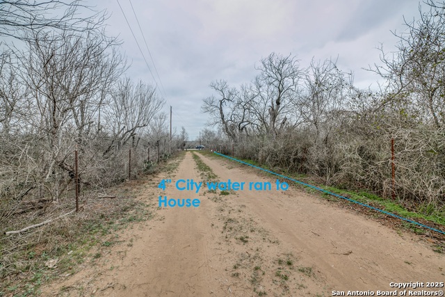 Listing photo id 26 for 2741 State Highway 123