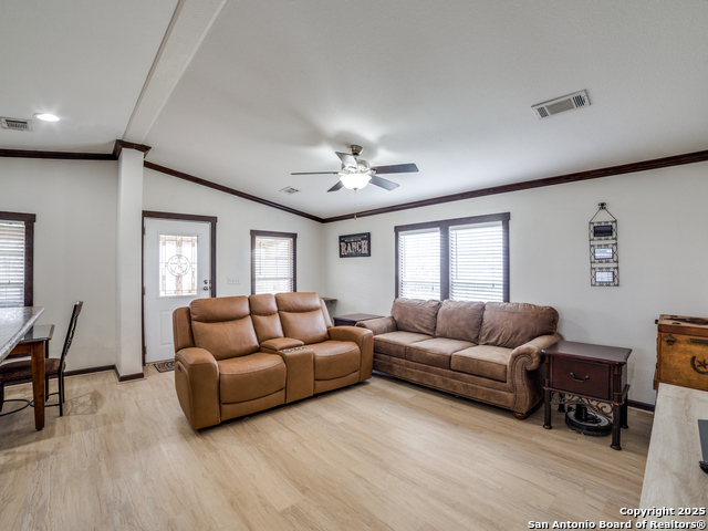 Listing photo id 6 for 2741 State Highway 123