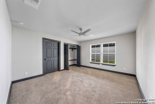 Image 10 of 13 For 2643 W Gramercy Pl