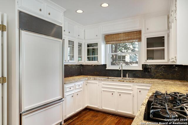Image 15 of 38 For 331 Ridgemont