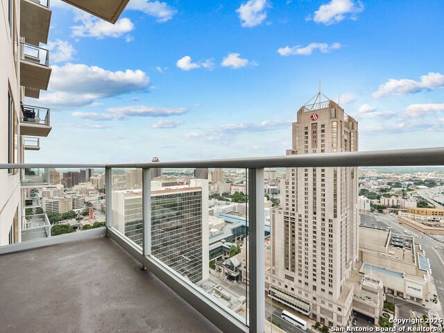 Details for 610 Market E 2912, San Antonio, TX 78205