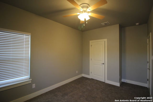 Image 9 of 11 For 1007 Mission Dr  B