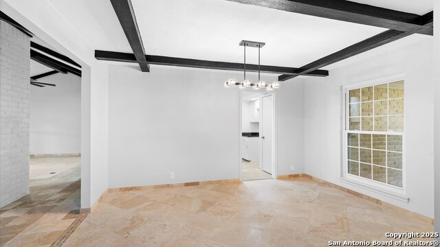 Image 19 of 42 For 2902 Oak Leigh St