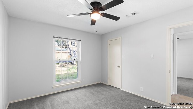 Image 39 of 42 For 2902 Oak Leigh St