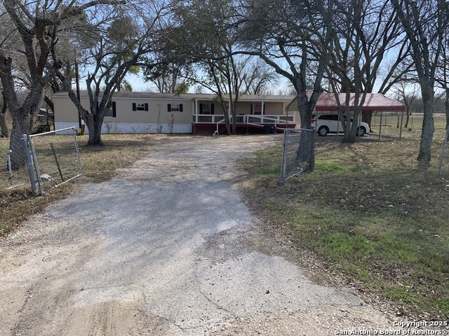 Details for 19166 Fm 463, Natalia, TX 78059