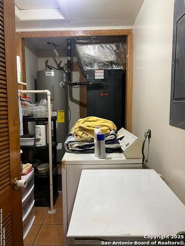 Listing photo id 11 for 720 12th N 