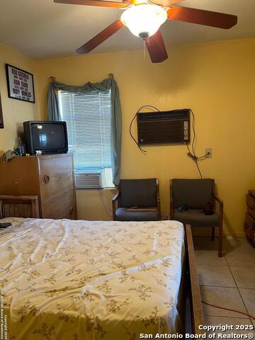 Listing photo id 15 for 720 12th N 