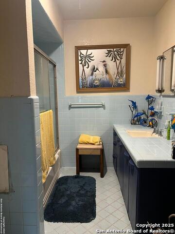 Listing photo id 6 for 720 12th N 