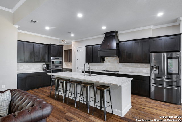 Listing photo id 11 for 17710 Bellini Hi