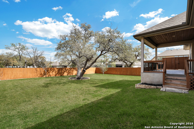 Listing photo id 36 for 17710 Bellini Hi