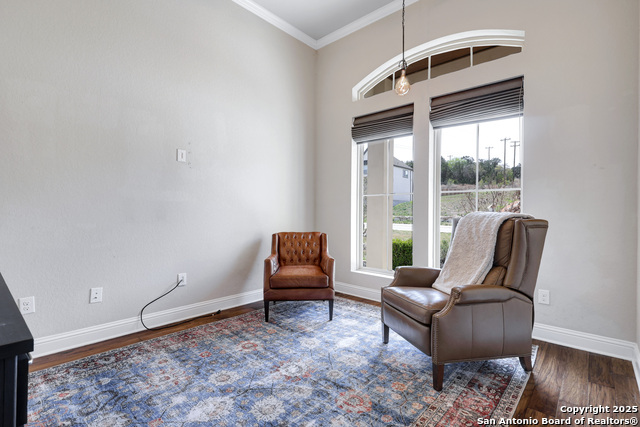 Listing photo id 2 for 17710 Bellini Hi