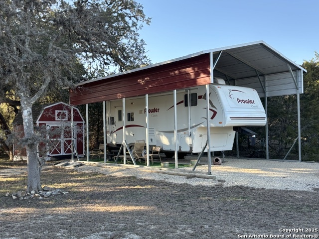 Image 6 of 27 For 416 Cattail Dr