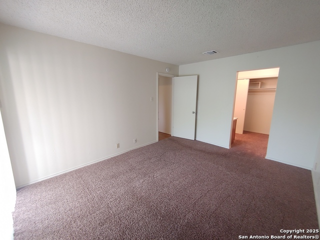 Image 11 of 13 For 14418 Castlebury Dr  3