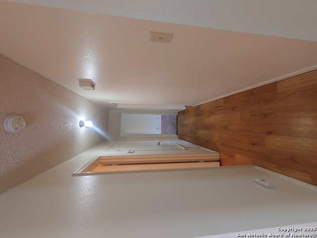 Image 7 of 13 For 14418 Castlebury Dr  3