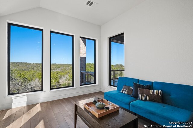 Image 11 of 44 For 840 Teakmill Trail