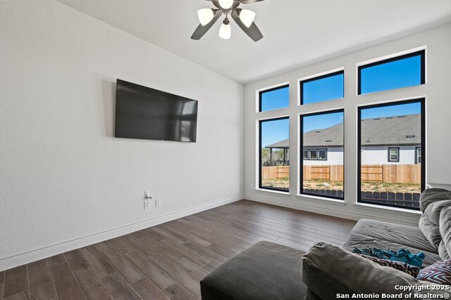 Image 27 of 44 For 840 Teakmill Trail