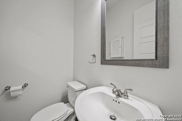 Image 29 of 44 For 840 Teakmill Trail