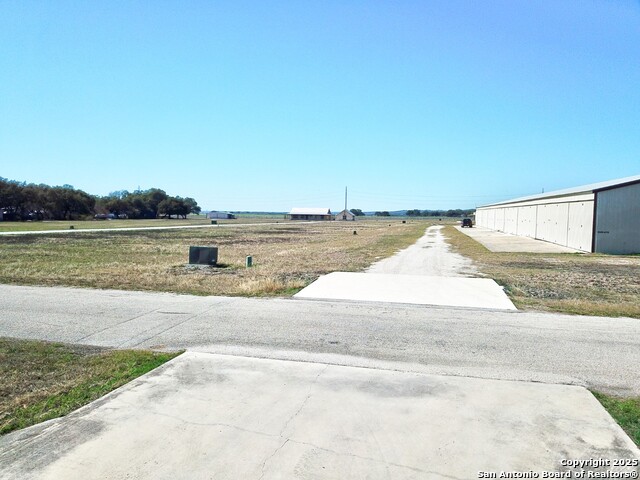 Image 2 of 6 For Lot 70 Fm 471 W