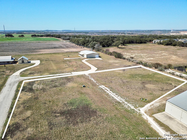 Image 4 of 6 For Lot 70 Fm 471 W