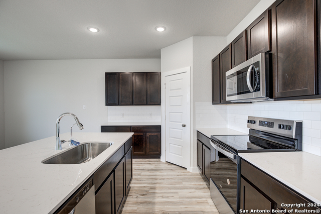 Image 10 of 24 For 2526 Rambo Drive