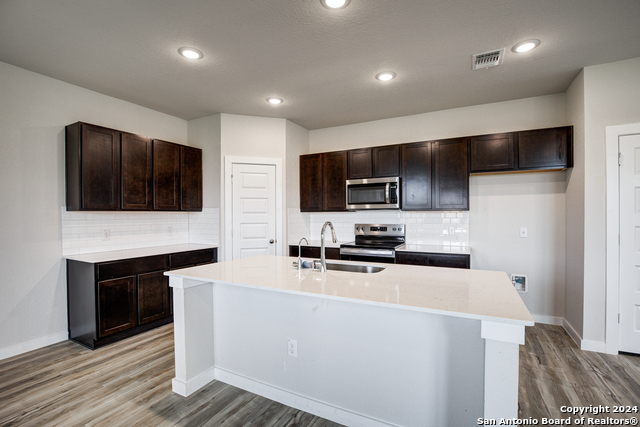Image 9 of 24 For 2526 Rambo Drive