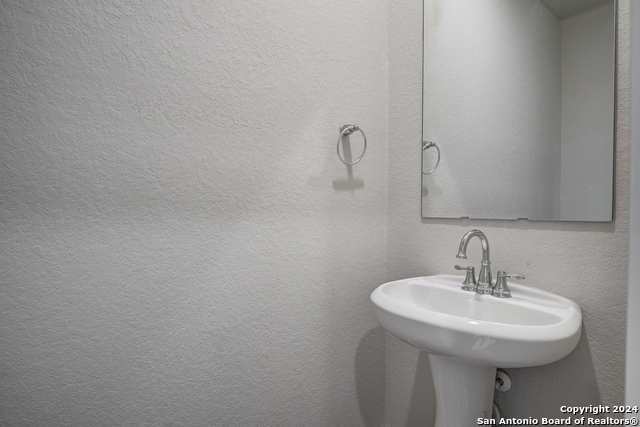 Listing photo id 22 for 2531 Rambo Drive