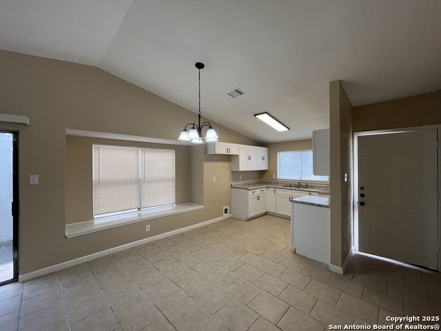 Image 10 of 25 For 4018 Sunrise Creek Dr