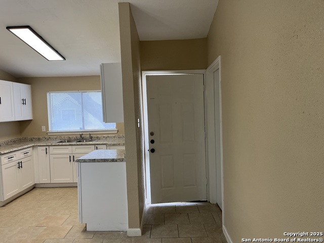 Image 4 of 25 For 4018 Sunrise Creek Dr