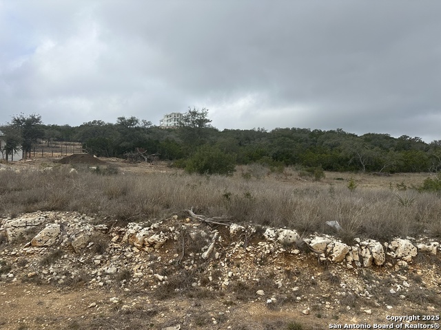 Image 2 of 6 For 23525 Basse Canyon