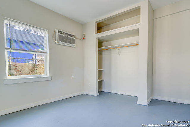 Image 16 of 28 For 1114 San Marcos S