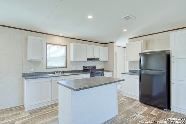 Listing photo id 9 for 418 Pr Sunset Vista Dr