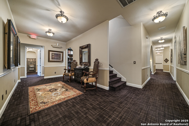 Listing photo id 7 for 12703 Spectrum Dr