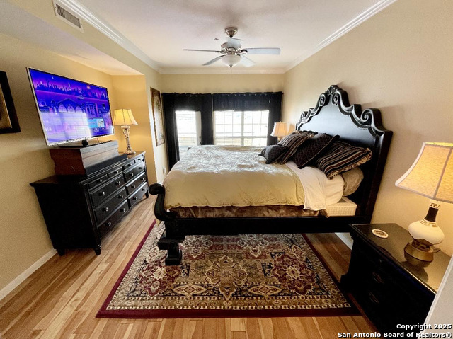 Listing photo id 3 for 3404 American Drive 3203