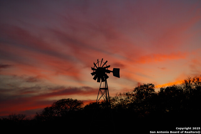 Listing photo id 22 for Tbd S State Hwy 123
