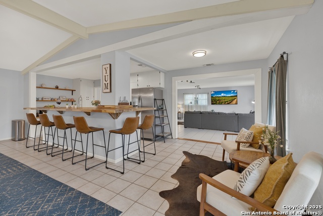 Image 10 of 40 For 217 Driftwood Dr W