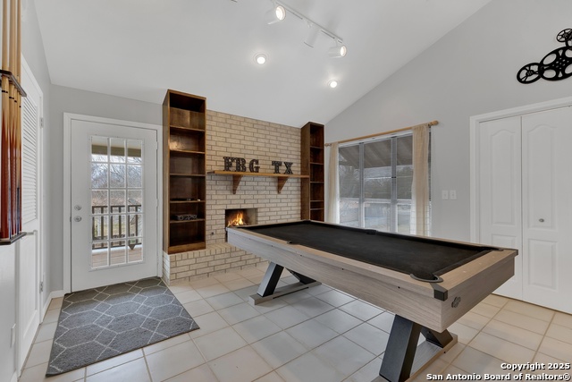 Image 24 of 40 For 217 Driftwood Dr W