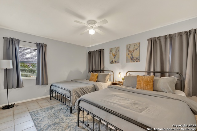 Image 28 of 40 For 217 Driftwood Dr W