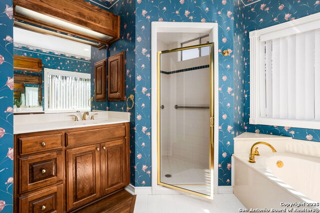 Listing photo id 15 for 54 Courtside Cir