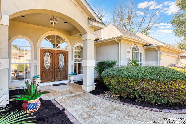 Listing photo id 1 for 54 Courtside Cir