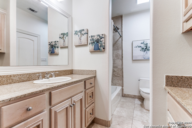 Listing photo id 27 for 701 Garraty Ct.