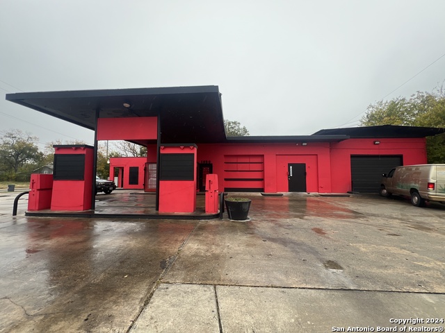 Details for 1850 Houston St E 1, San Antonio, TX 78202