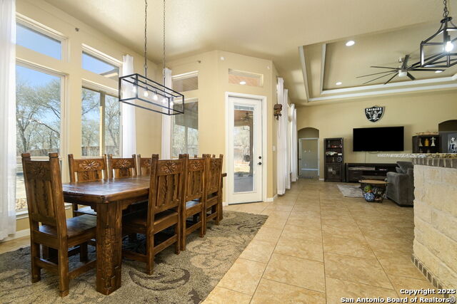 Image 11 of 26 For 561 Jacobs Ln