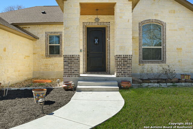 Image 3 of 26 For 561 Jacobs Ln