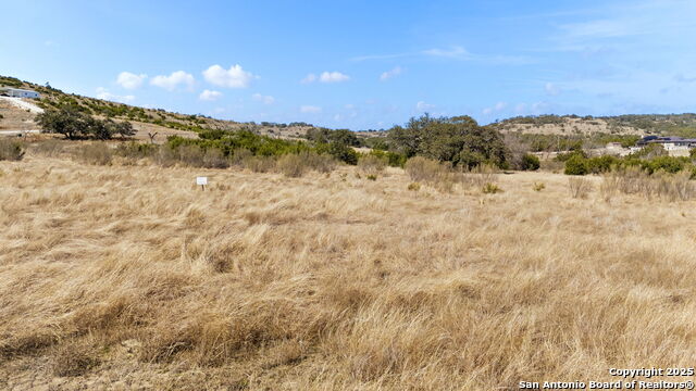 Image 12 of 17 For 1496 Majestic Hills