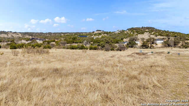 Image 13 of 17 For 1496 Majestic Hills
