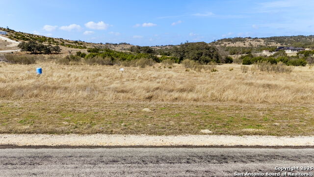 Image 16 of 17 For 1496 Majestic Hills