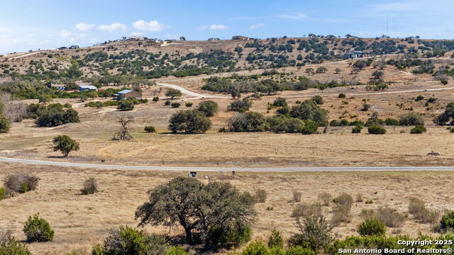 Image 7 of 17 For 1496 Majestic Hills